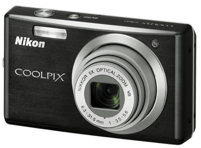nikon-coolpix-s560-compact-camera